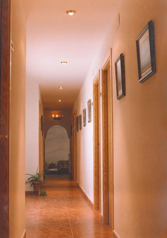 Hostal Cuatro Esquinas Эхеа-де-лос-Кабальерос Номер фото